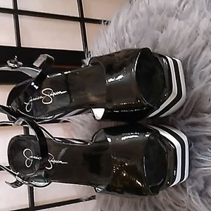 Jessica Simpson Wedge Heels black patent and white striped ankle strap size  8.5